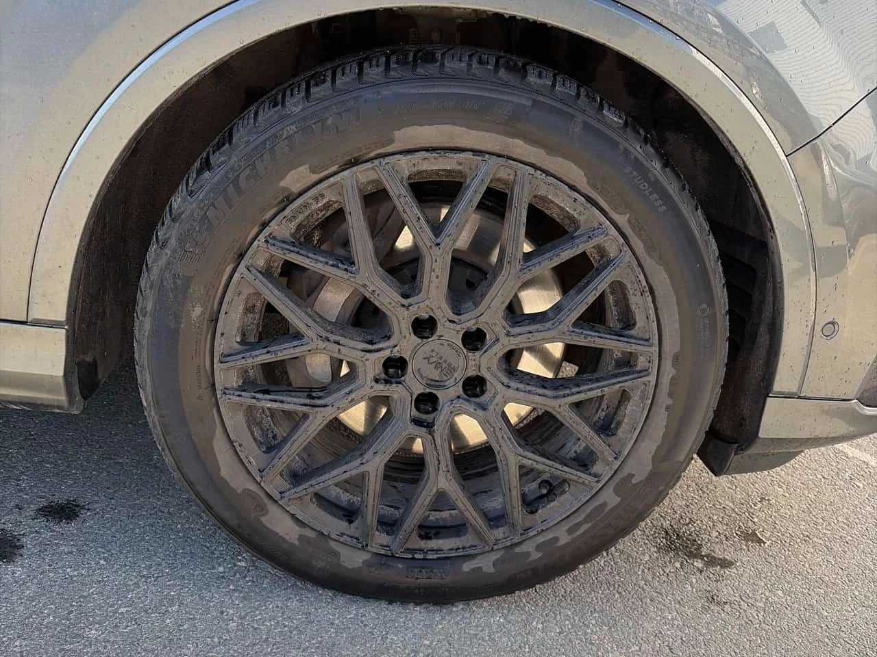 Audi Q7 Technik/ОБДУХВАНЕ/ГУМИ И ДЖАНТИ/ДИСТРОНИК/360/PANO, снимка 6 - Автомобили и джипове - 54011336