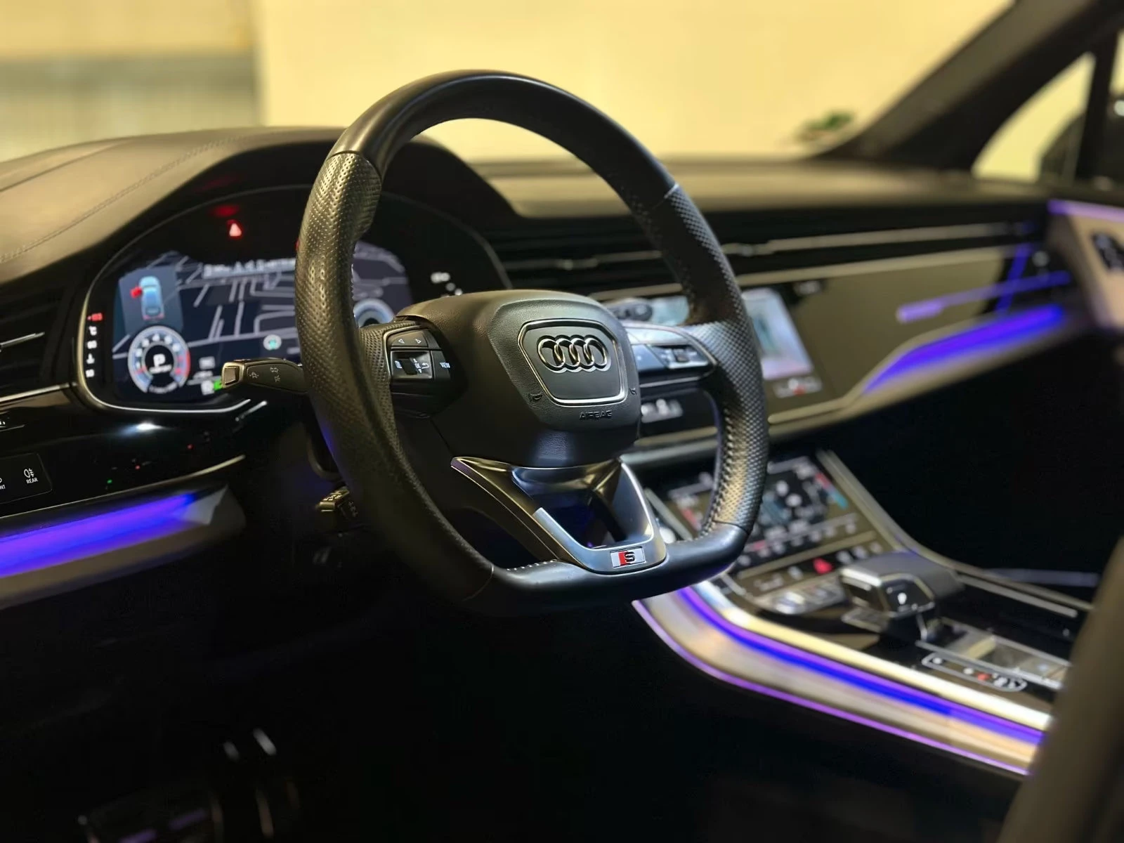 Audi Q7 55TFSI/340HP/3XSLINE/360/MATRIX/HUD/PANO/398z, снимка 7 - Автомобили и джипове - 54425209