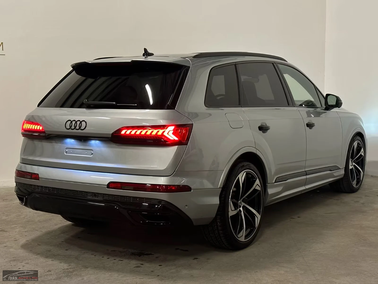 Audi Q7 55TFSI/340HP/3XSLINE/360/MATRIX/HUD/PANO/398z, снимка 5 - Автомобили и джипове - 54425209