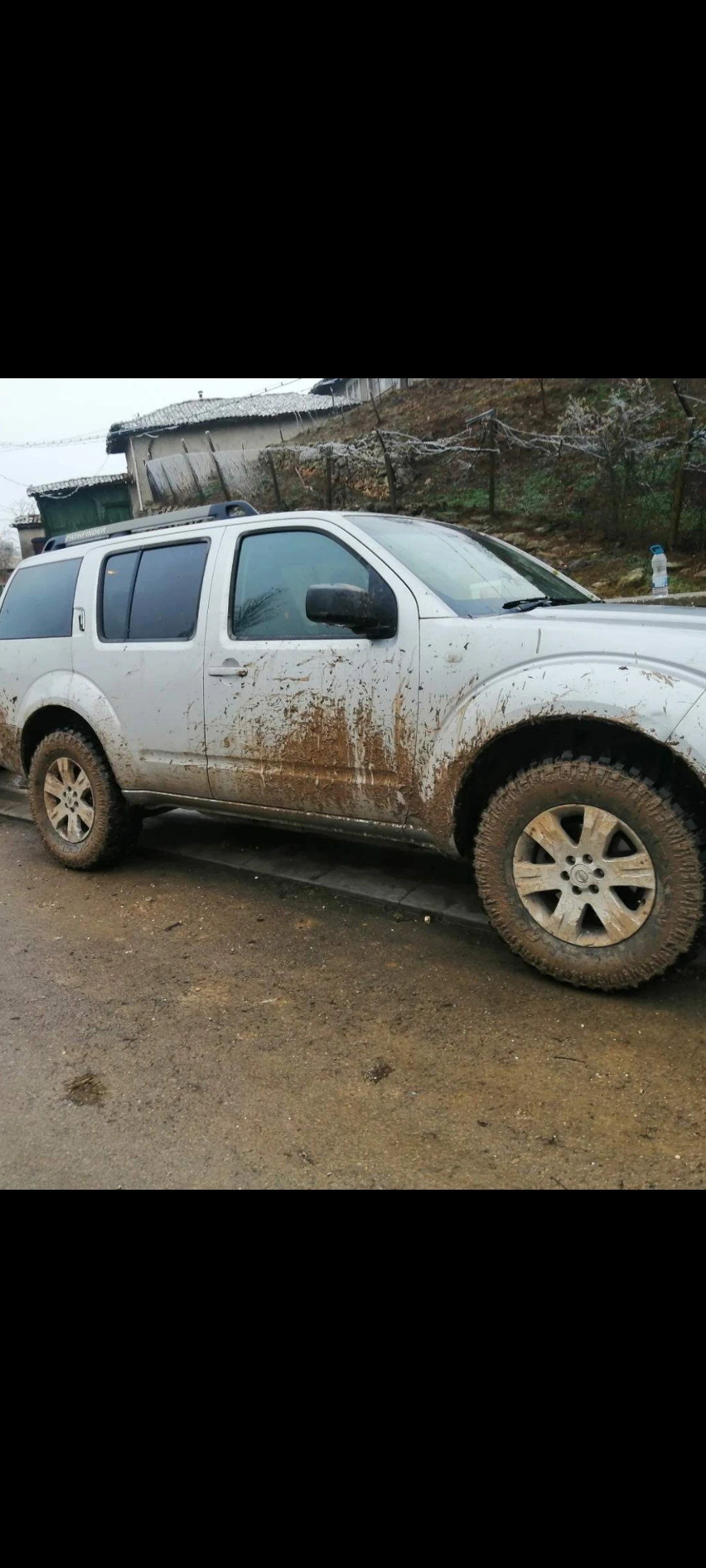 Nissan Pathfinder, снимка 8 - Автомобили и джипове - 54495387