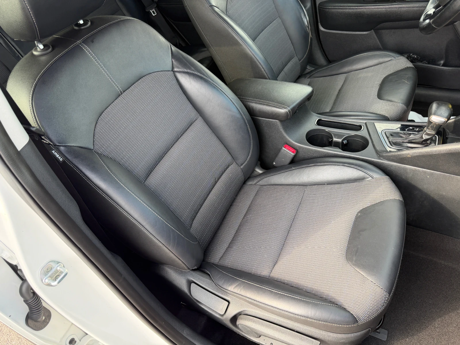 Kia Niro 1.6 HYBRID, снимка 11 - Автомобили и джипове - 54803262