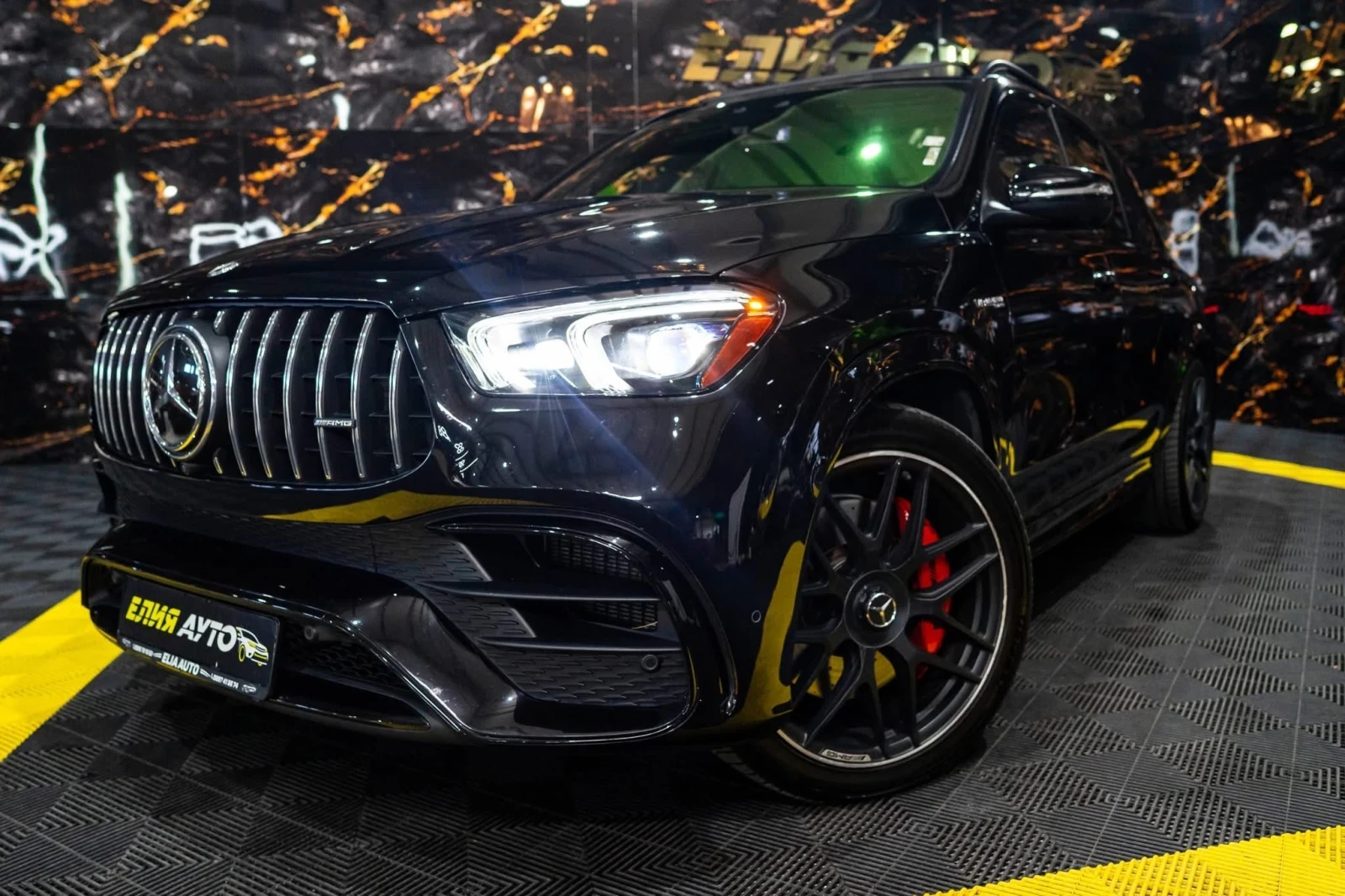 Mercedes-Benz GLE 63 AMG S 4MATIC+ V8 BITURBO LED ПАНО BURM ЛИЗИНГ 100%, снимка 4 - Автомобили и джипове - 54937099