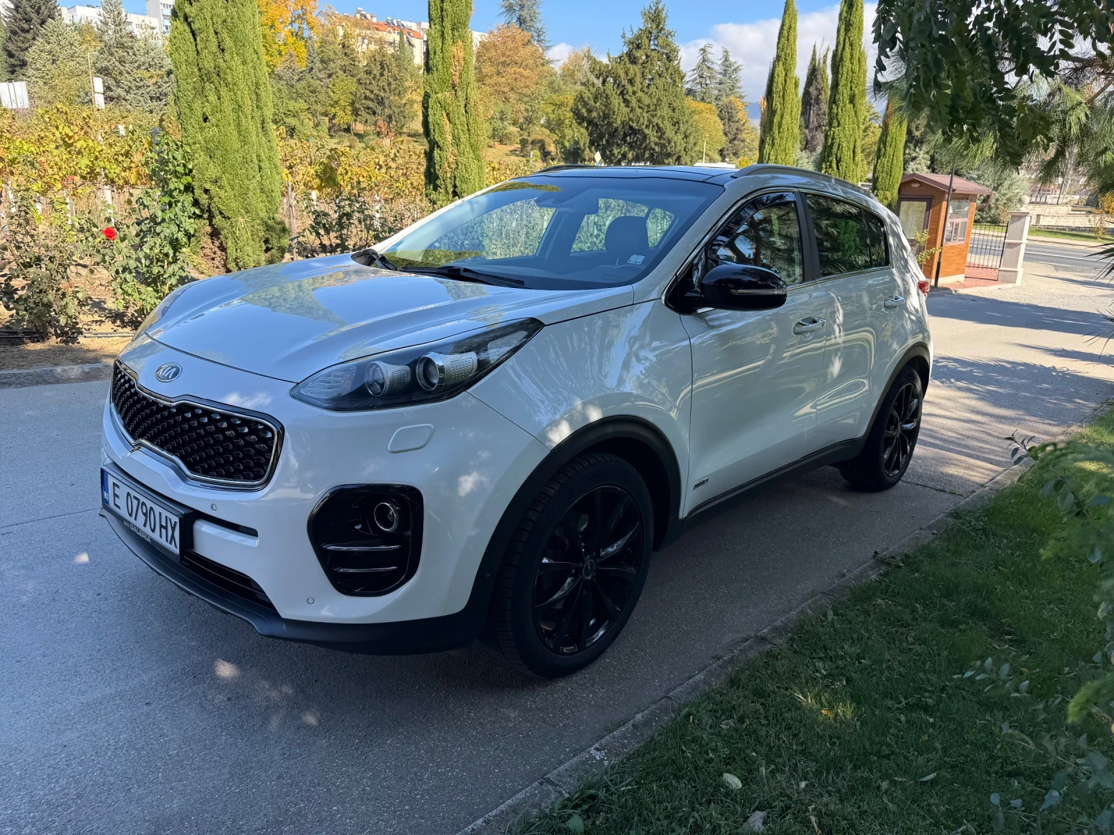 Kia Sportage 2.0CRDI ПАНОРАМА ТОП ЛИЗИНГ 4х4, снимка 3 - Автомобили и джипове - 56688359