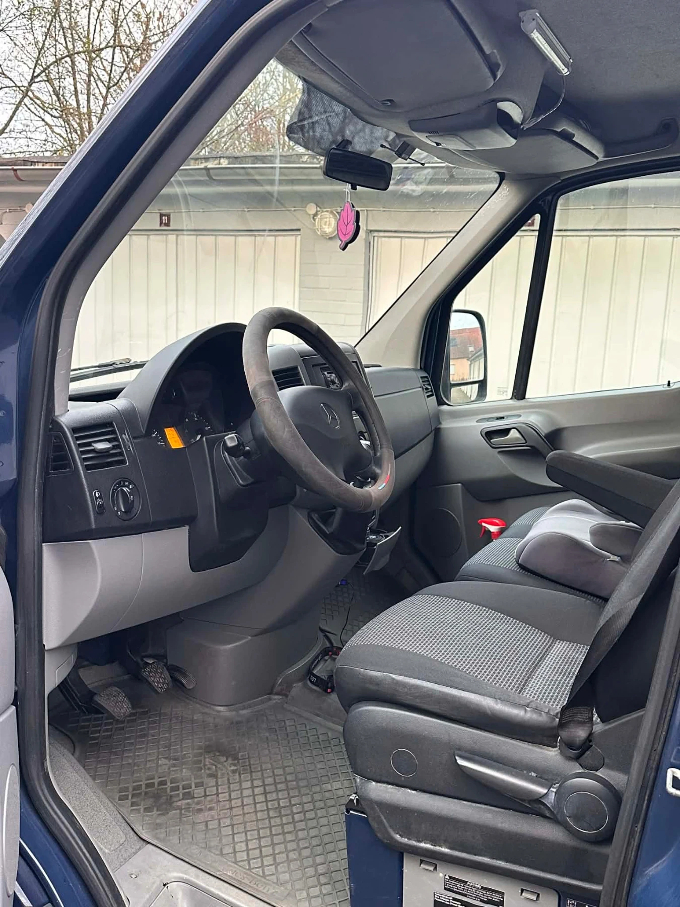 Mercedes-Benz Sprinter 313, снимка 9 - Бусове и автобуси - 53930119