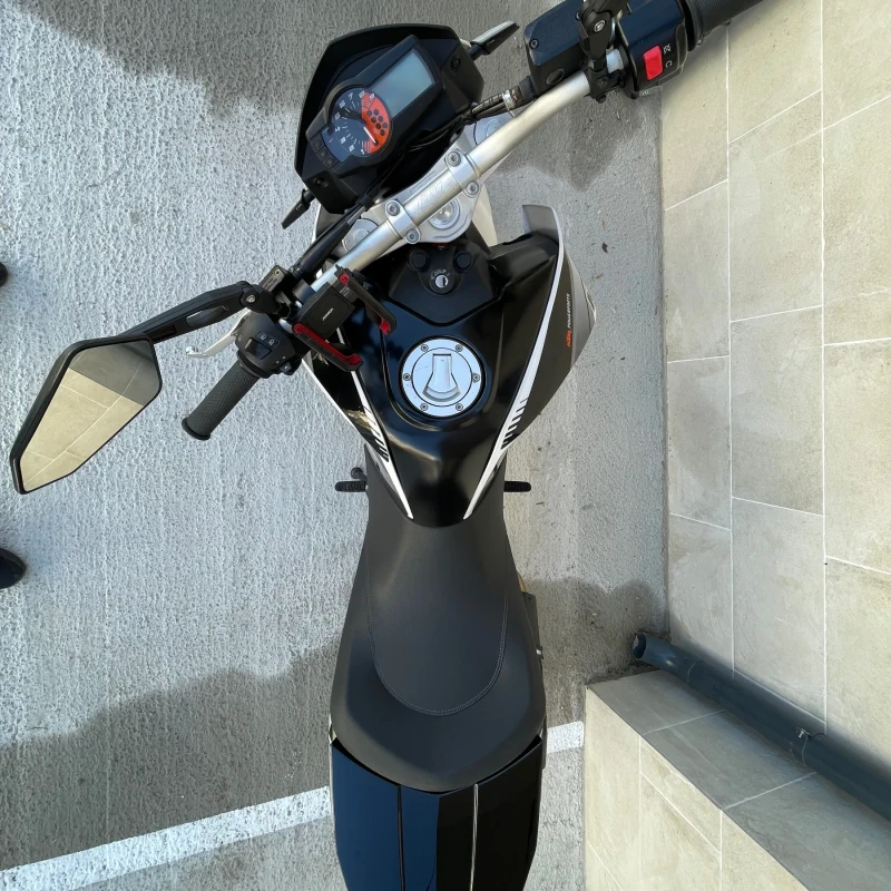 Ktm Duke 690, снимка 11 - Мотоциклети и мототехника - 52156270