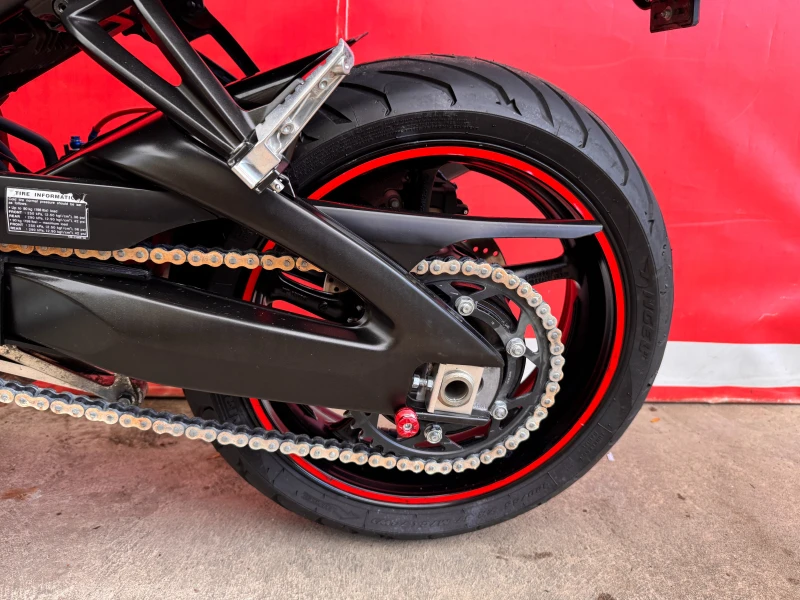 Yamaha FZ8, снимка 14 - Мотоциклети и мототехника - 52208482