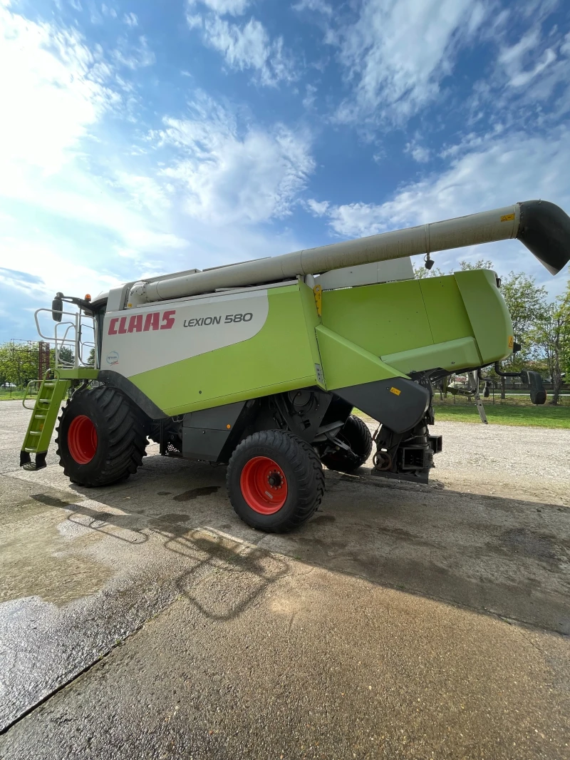 Комбайн Claas Lexion580, снимка 4 - Селскостопанска техника - 52067610