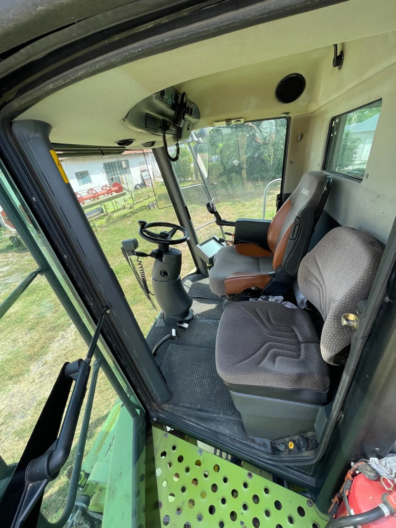 Комбайн Claas Lexion580, снимка 6 - Селскостопанска техника - 52067610