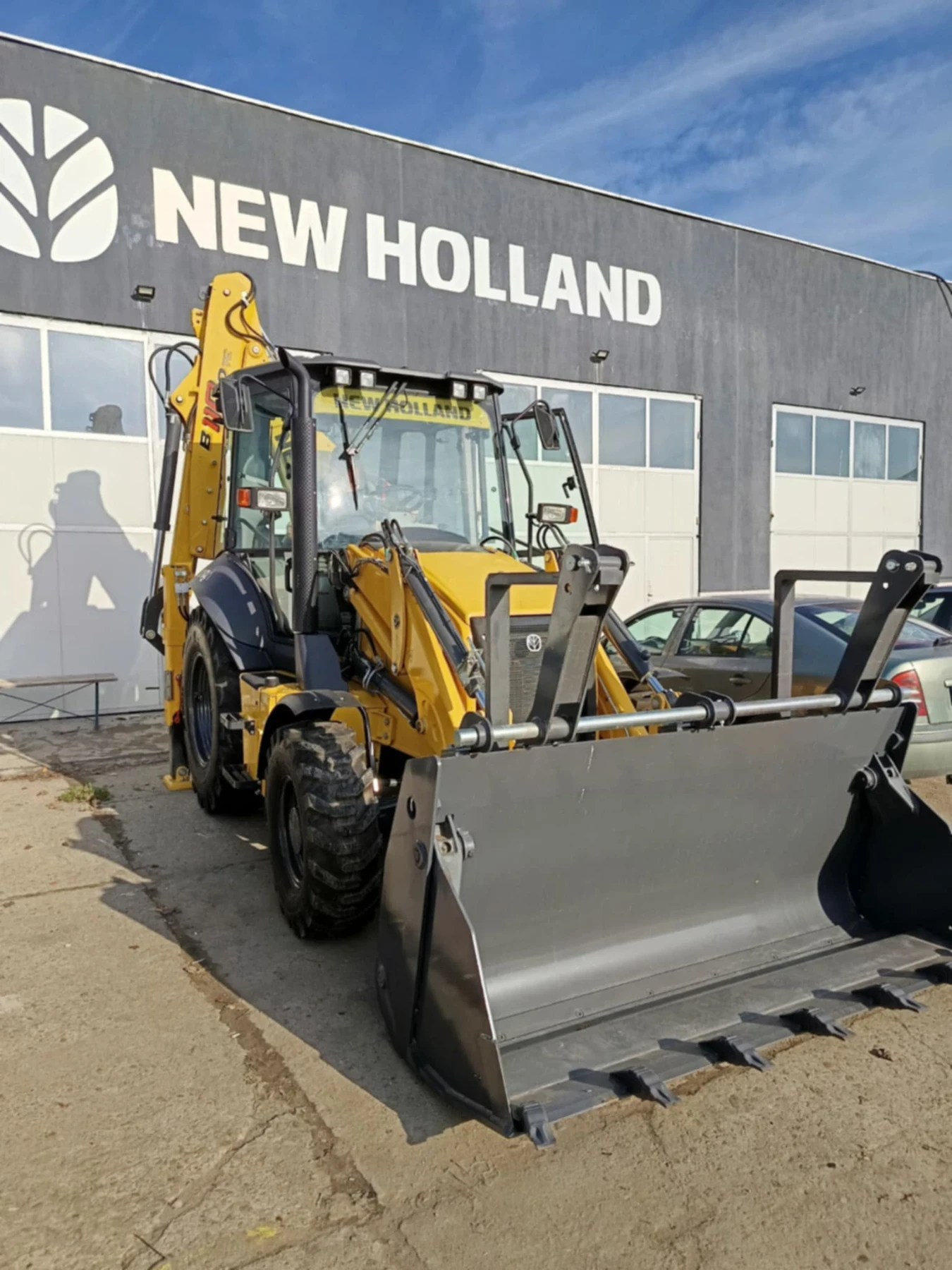 Багер New Holland 100, снимка 1