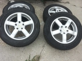        215/60R16  Honda Accord