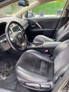 Toyota Avensis 2.0 Газ гаранция Алкантара Мултимедия Камера , снимка 6