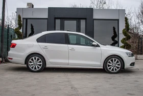 VW Jetta 2.0TDI - АВТОМАТИК - НОВ МАХОВИК - 6М ГАРАНЦИЯ!, снимка 7