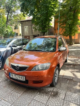  Mazda 2