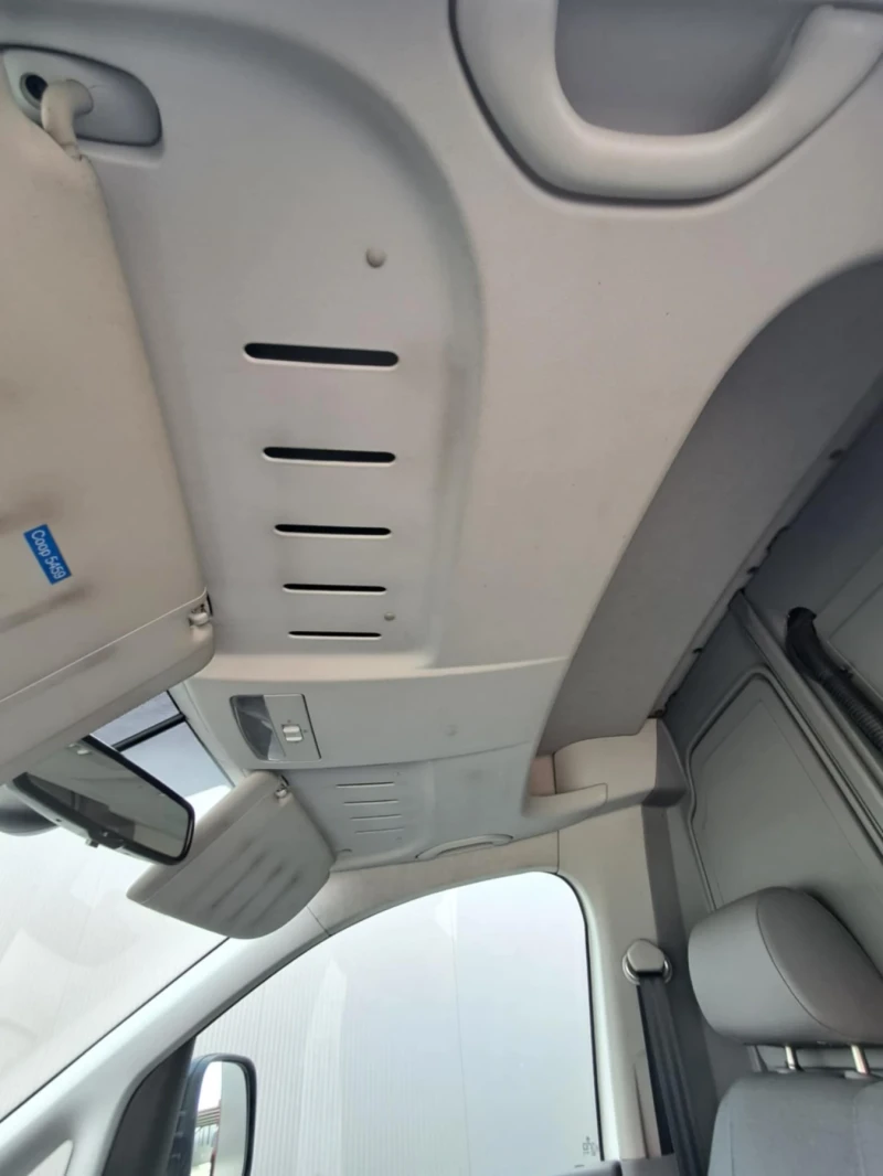 VW Caddy 1, 9 TDI Хладилен , снимка 17 - Автомобили и джипове - 49485242