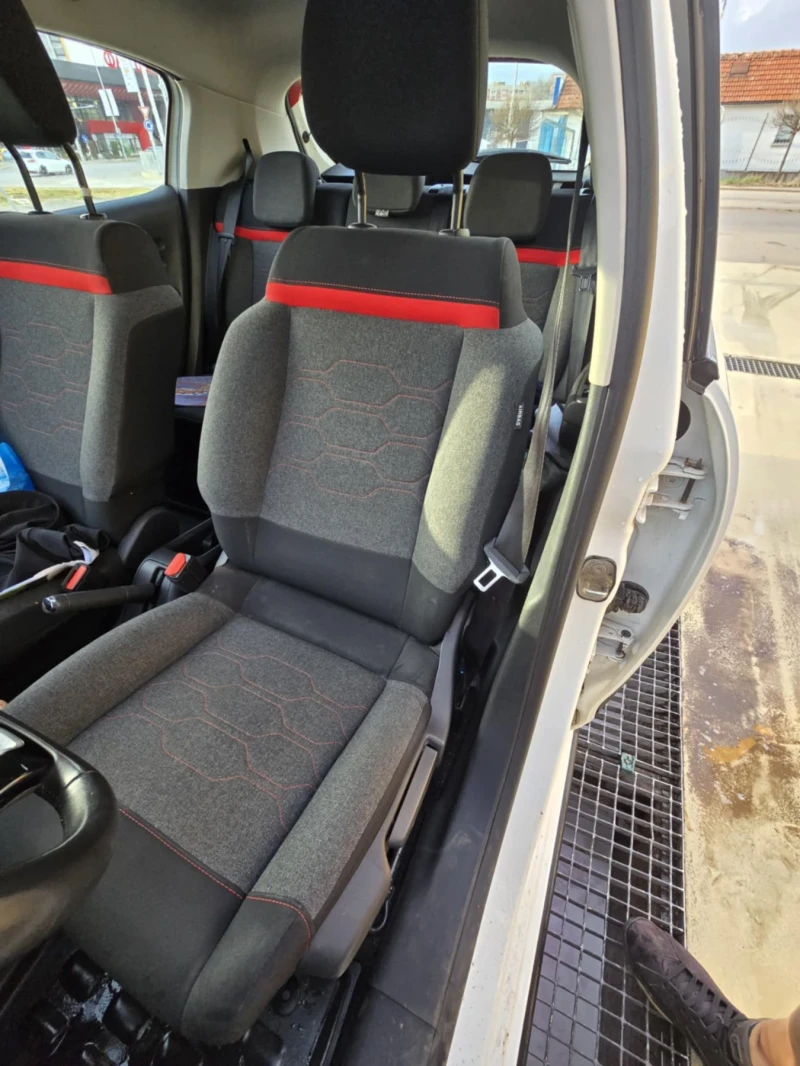 Citroen C3, снимка 7 - Автомобили и джипове - 52396590