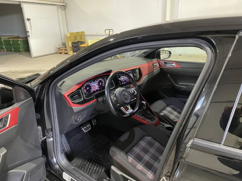 VW Polo GTI, снимка 13 - Автомобили и джипове - 51984145