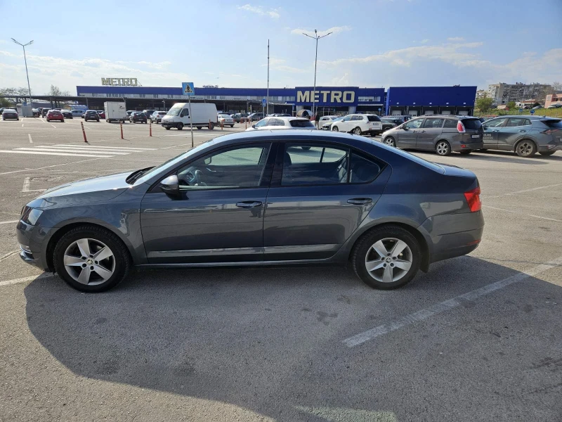 Skoda Octavia, снимка 5 - Автомобили и джипове - 52403216