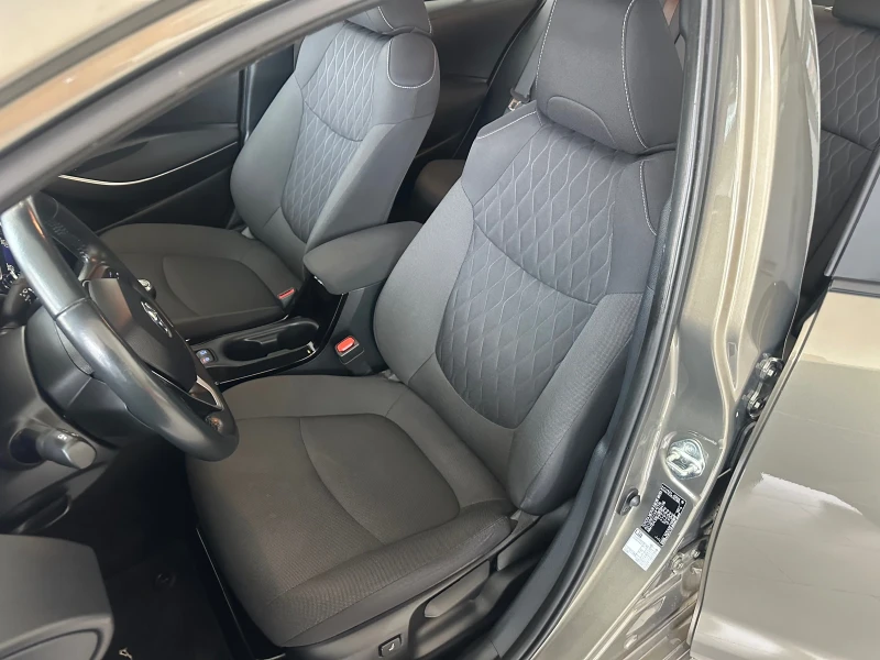 Toyota Corolla Executive, снимка 9 - Автомобили и джипове - 52574208