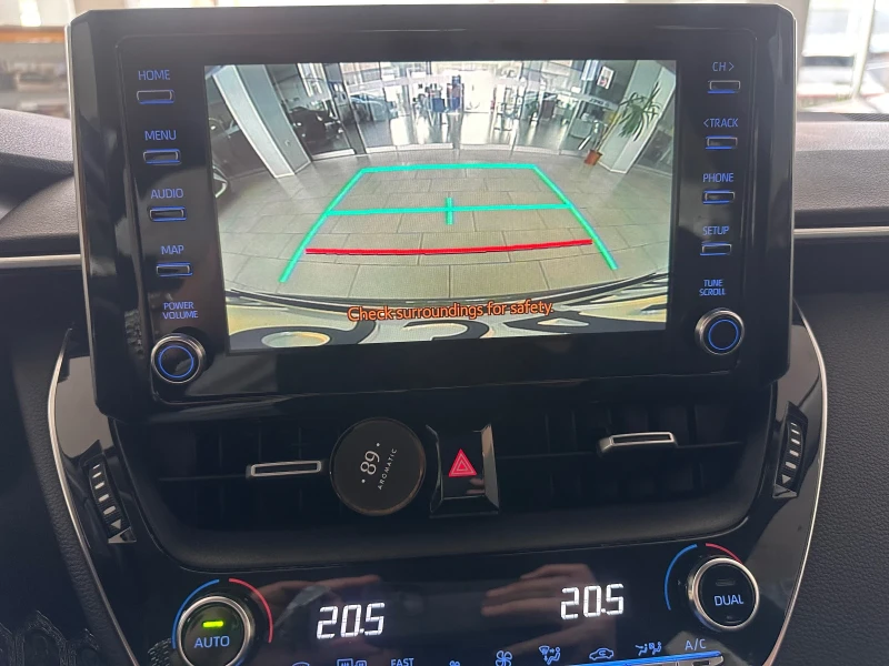 Toyota Corolla Executive, снимка 13 - Автомобили и джипове - 52574208