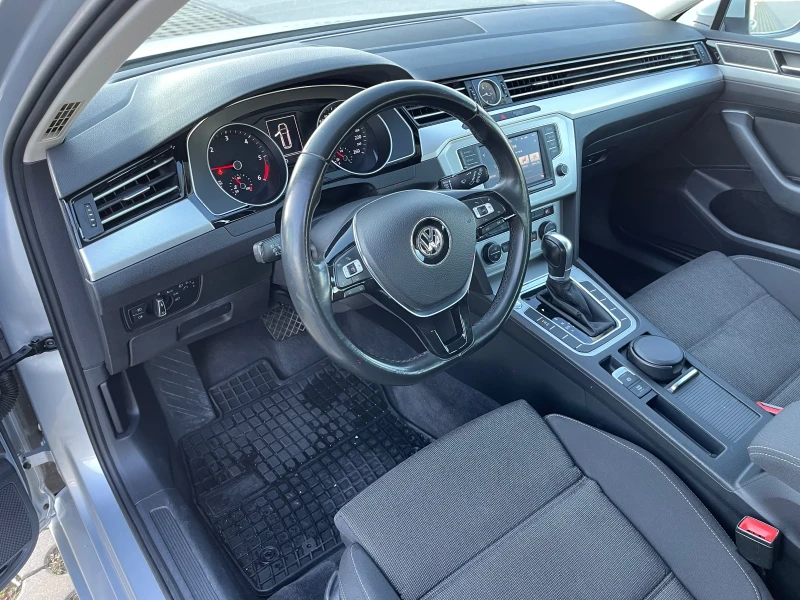 VW Passat B8/DSG Каско, Винетка, ГТП, ГО за 26-та. Уникален , снимка 14 - Автомобили и джипове - 52792166