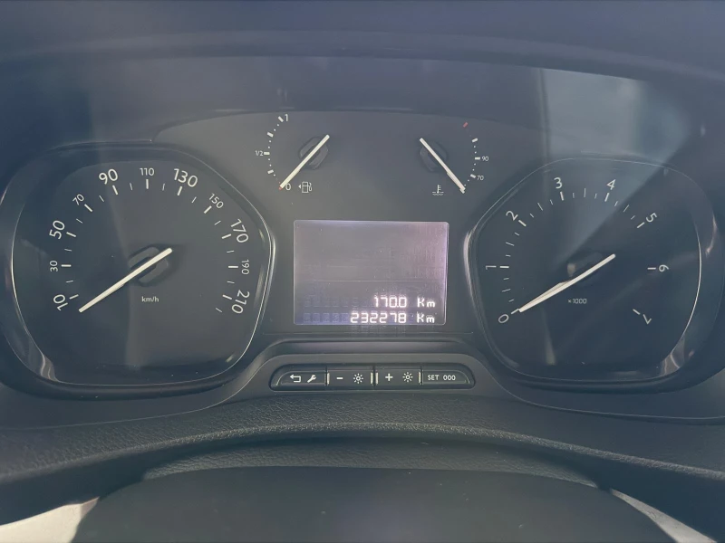 Toyota Proace City Verso, снимка 14 - Автомобили и джипове - 52806626