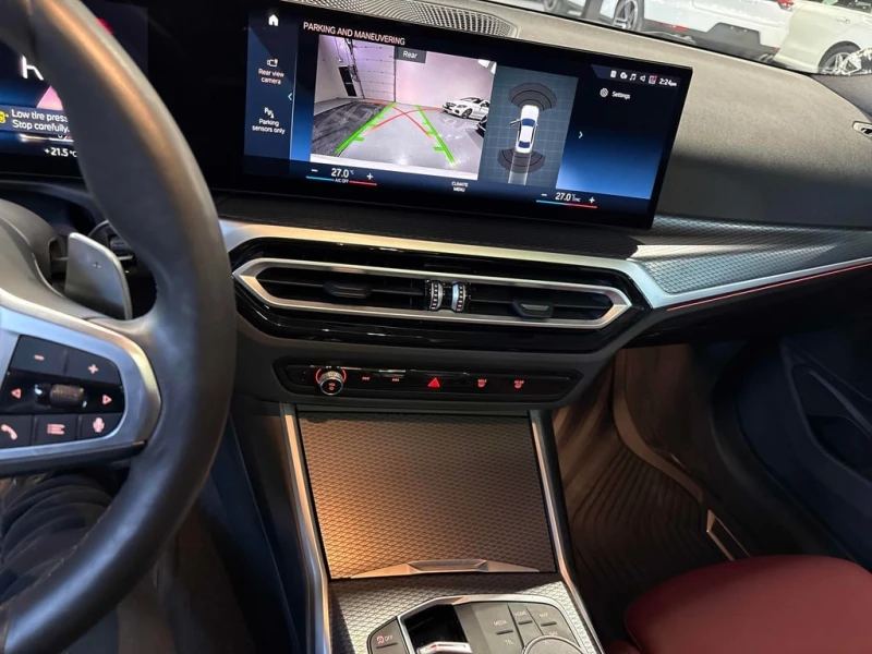 BMW 330 i xDrive 2024 * CARFAX * БЕЗ ПЪРВОНАЧАЛНА ВНОСКА, снимка 9 - Автомобили и джипове - 53050015