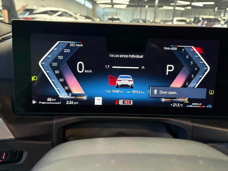 BMW 330 i xDrive 2024 * CARFAX * БЕЗ ПЪРВОНАЧАЛНА ВНОСКА, снимка 8 - Автомобили и джипове - 53050015