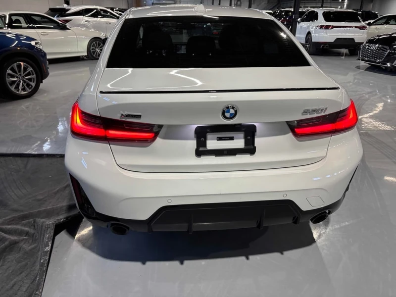 BMW 330 i xDrive 2024 * CARFAX * БЕЗ ПЪРВОНАЧАЛНА ВНОСКА, снимка 5 - Автомобили и джипове - 53050015