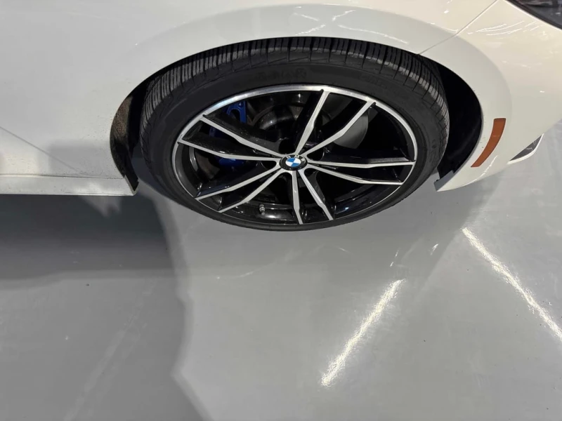 BMW 330 i xDrive 2024 * CARFAX * БЕЗ ПЪРВОНАЧАЛНА ВНОСКА, снимка 6 - Автомобили и джипове - 53050015