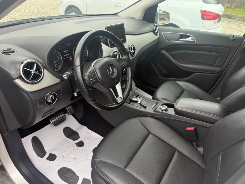 Mercedes-Benz B 180 AUTOMAT , снимка 8 - Автомобили и джипове - 53351010