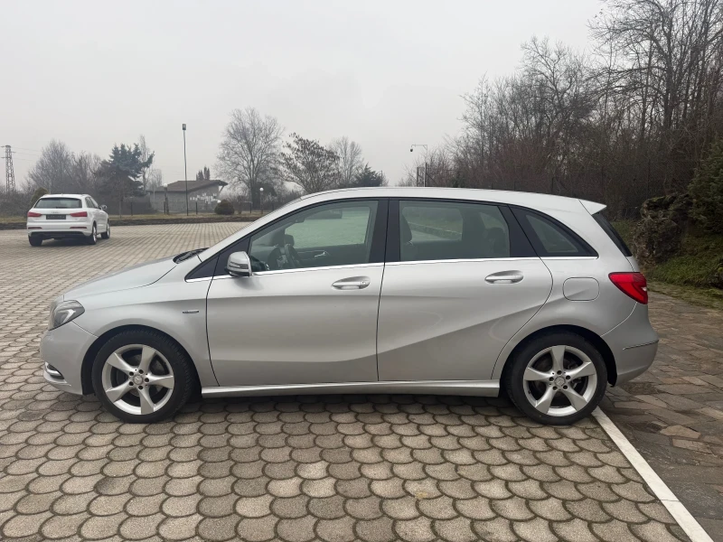 Mercedes-Benz B 180 AUTOMAT , снимка 7 - Автомобили и джипове - 53351010