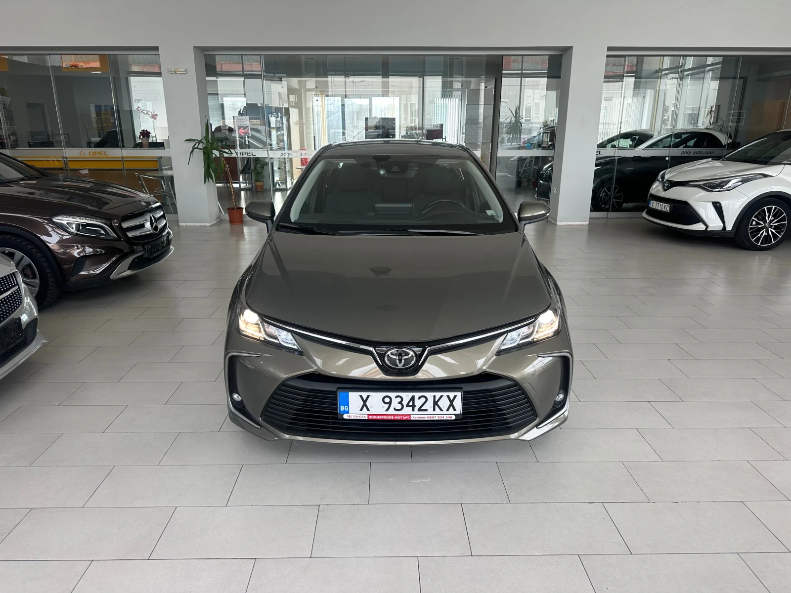 Toyota Corolla Executive, снимка 1