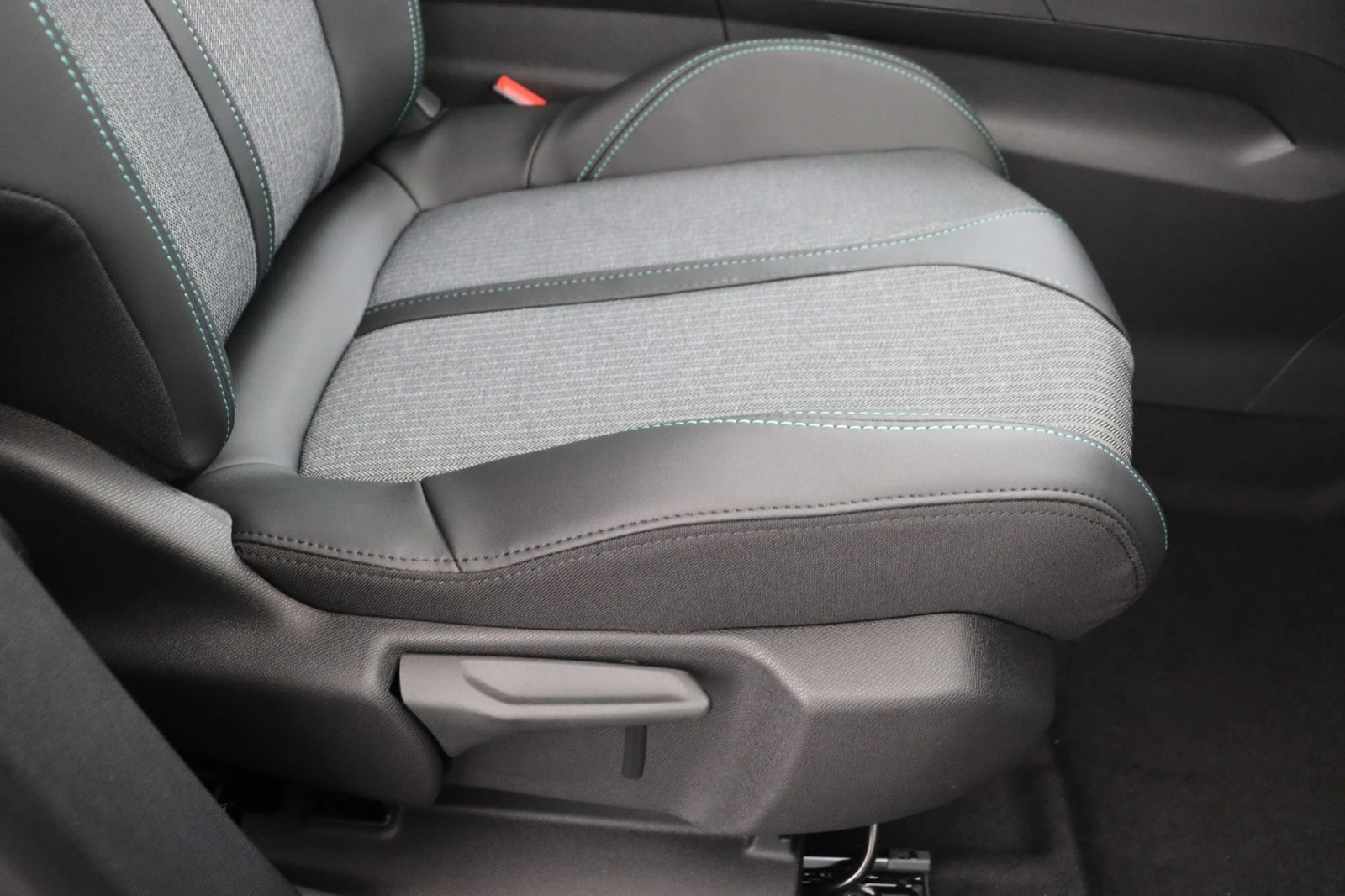 Peugeot 5008 !1.5HDI/131HP/ALLURE/NAVI/CAM/LED/7SEATS/trg | Mobile.bg   14