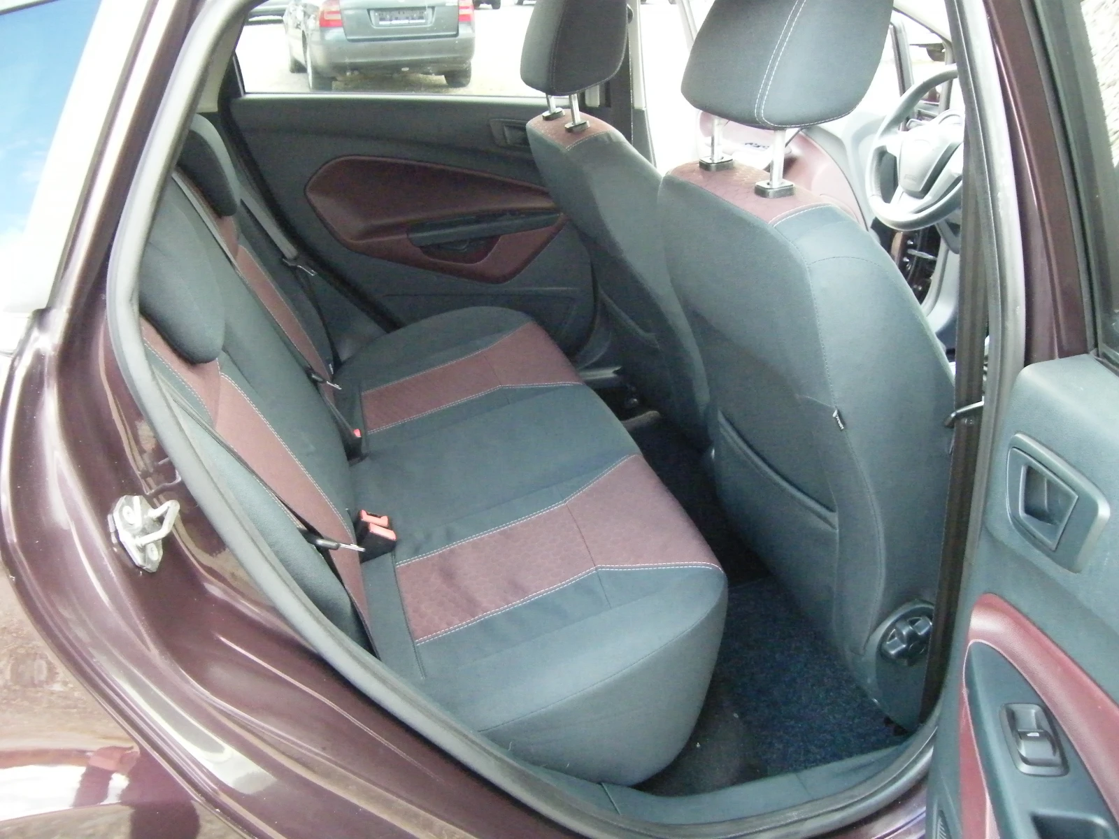 Ford Fiesta 1.4i GAZ  | Mobile.bg   14