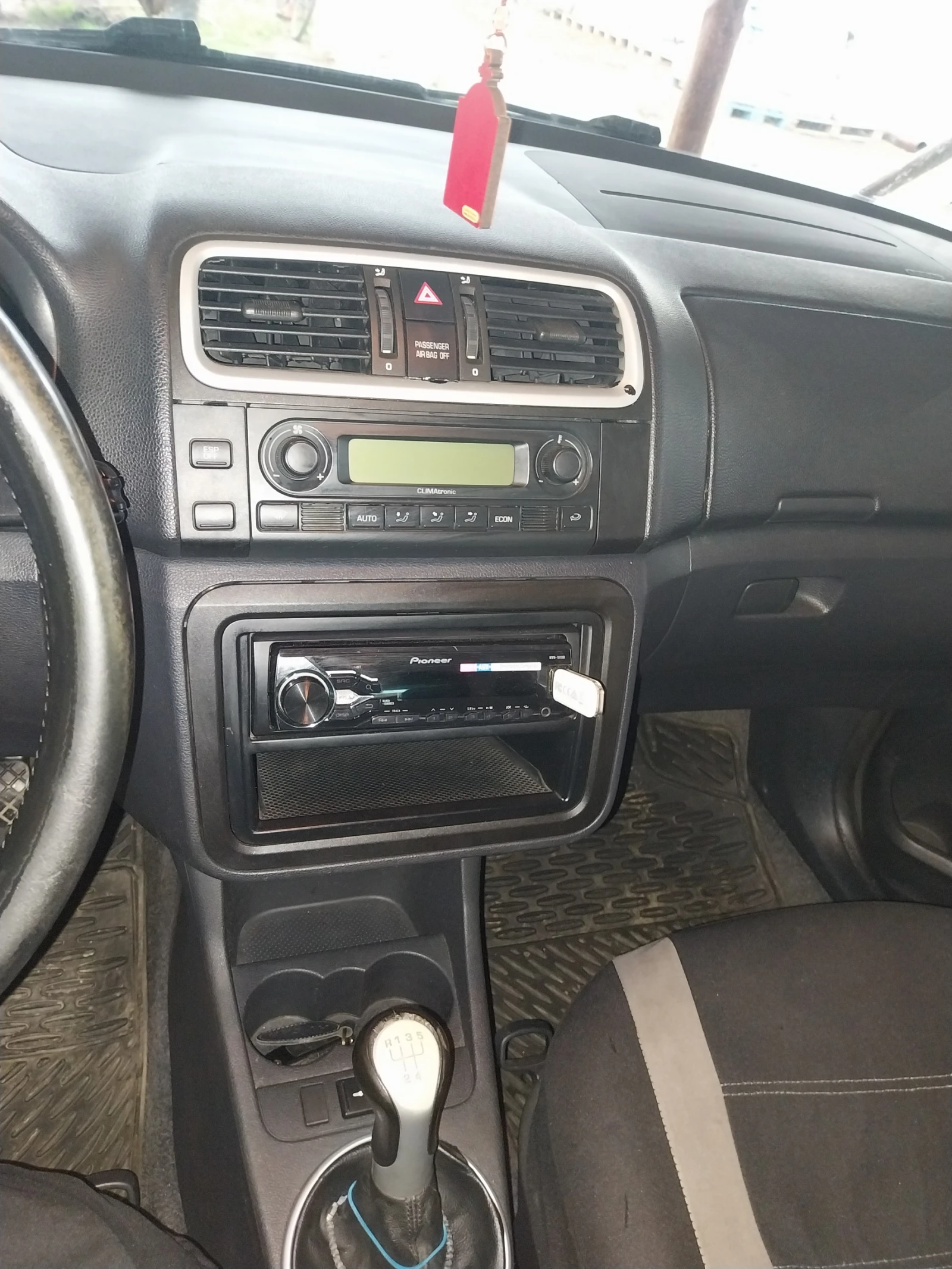 Skoda Fabia | Mobile.bg � ����������� 5