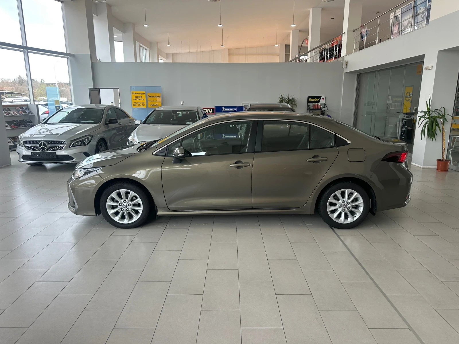 Toyota Corolla Executive - изображение 3