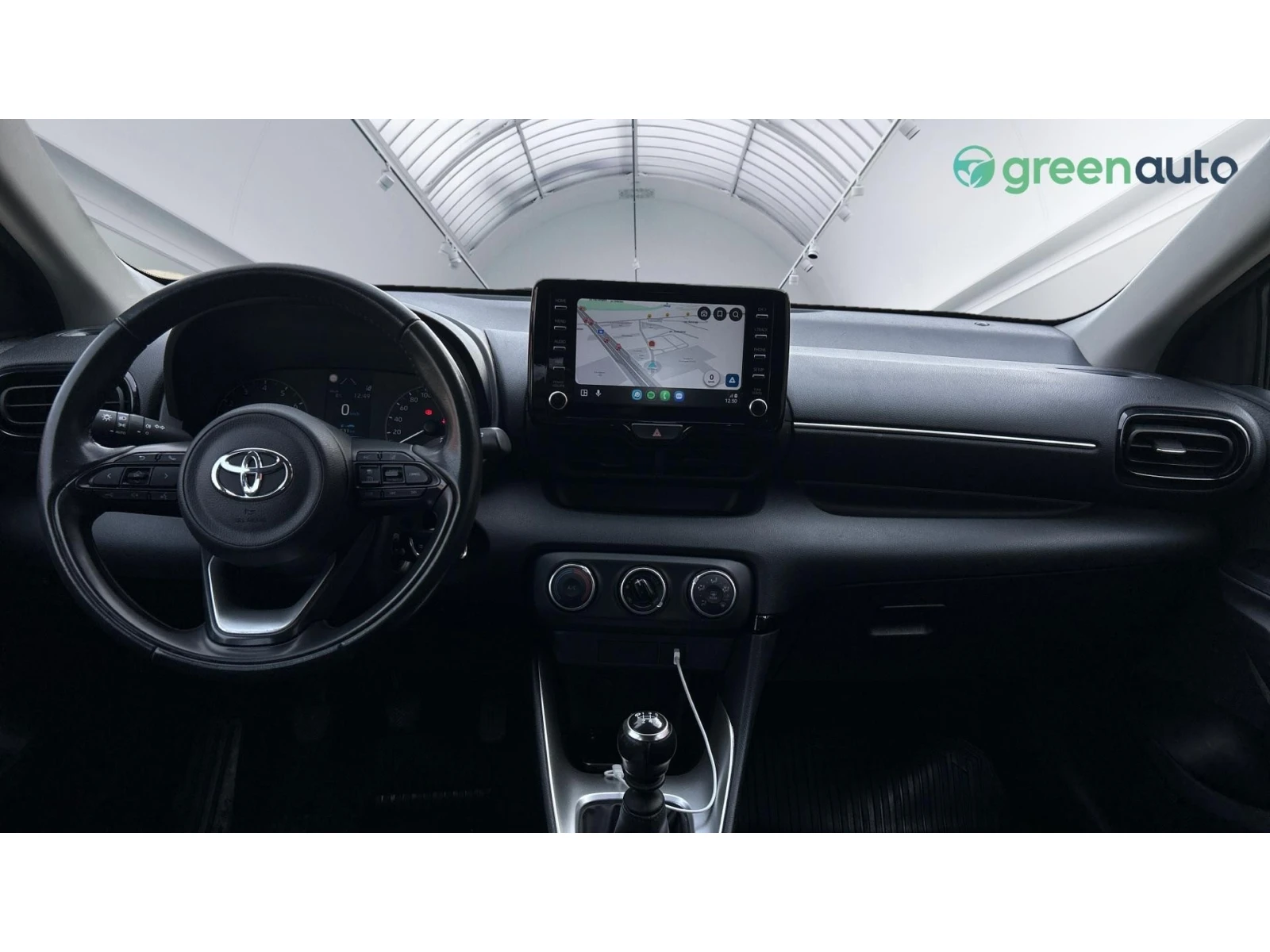 Toyota Yaris 1.5i M/T, ������� ������ �� 333 ��. | Mobile.bg � ����������� 13
