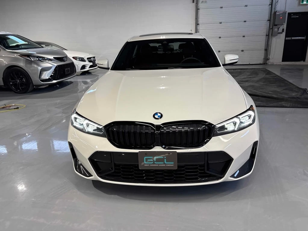 BMW 330 i xDrive 2024 * CARFAX * БЕЗ ПЪРВОНАЧАЛНА ВНОСКА - изображение 2