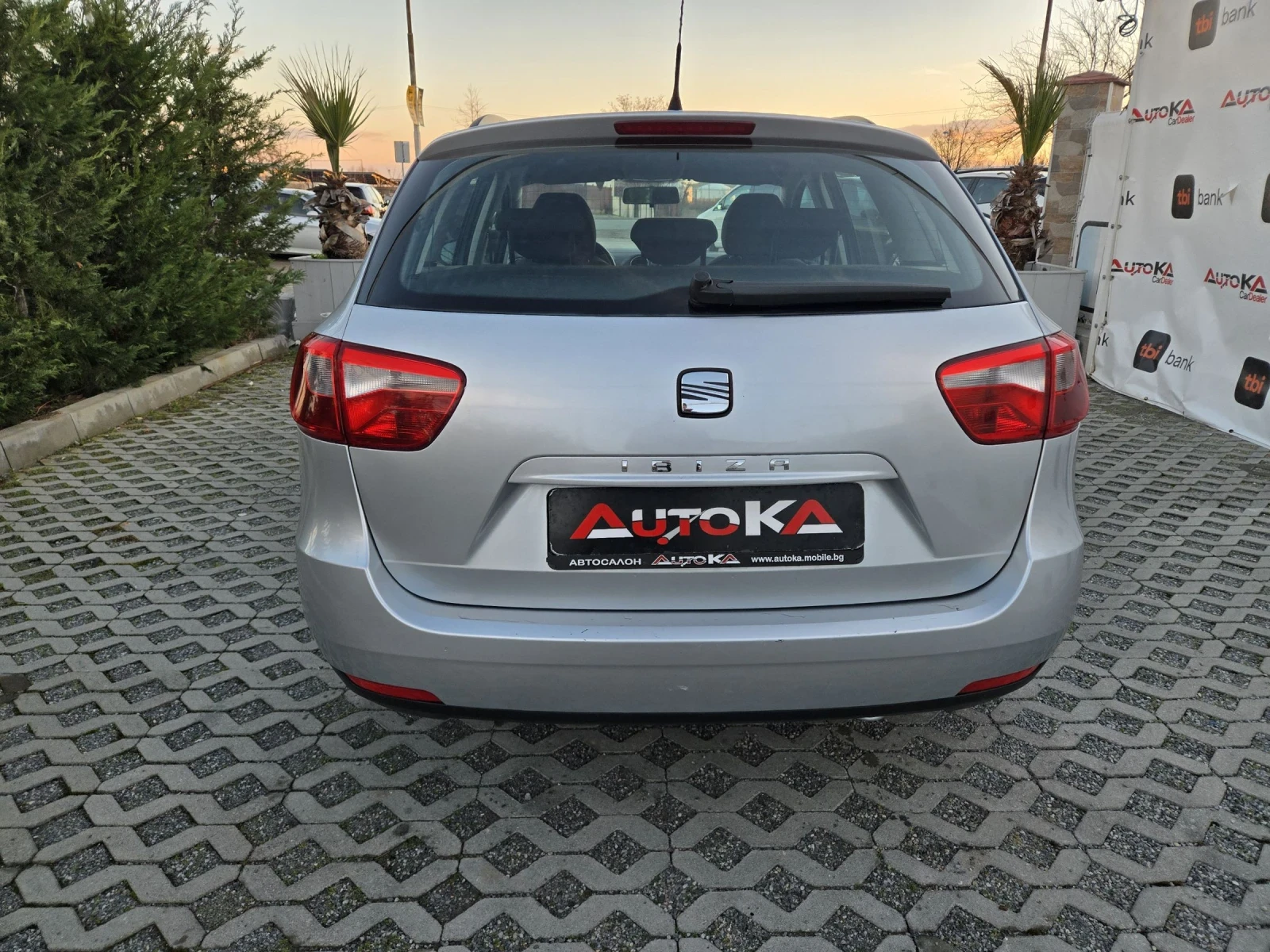Seat Ibiza 1.2TDI-75кс= 80.000км!= АВТОПИЛОТ= КЛИМАТИК= EURO5 - изображение 4
