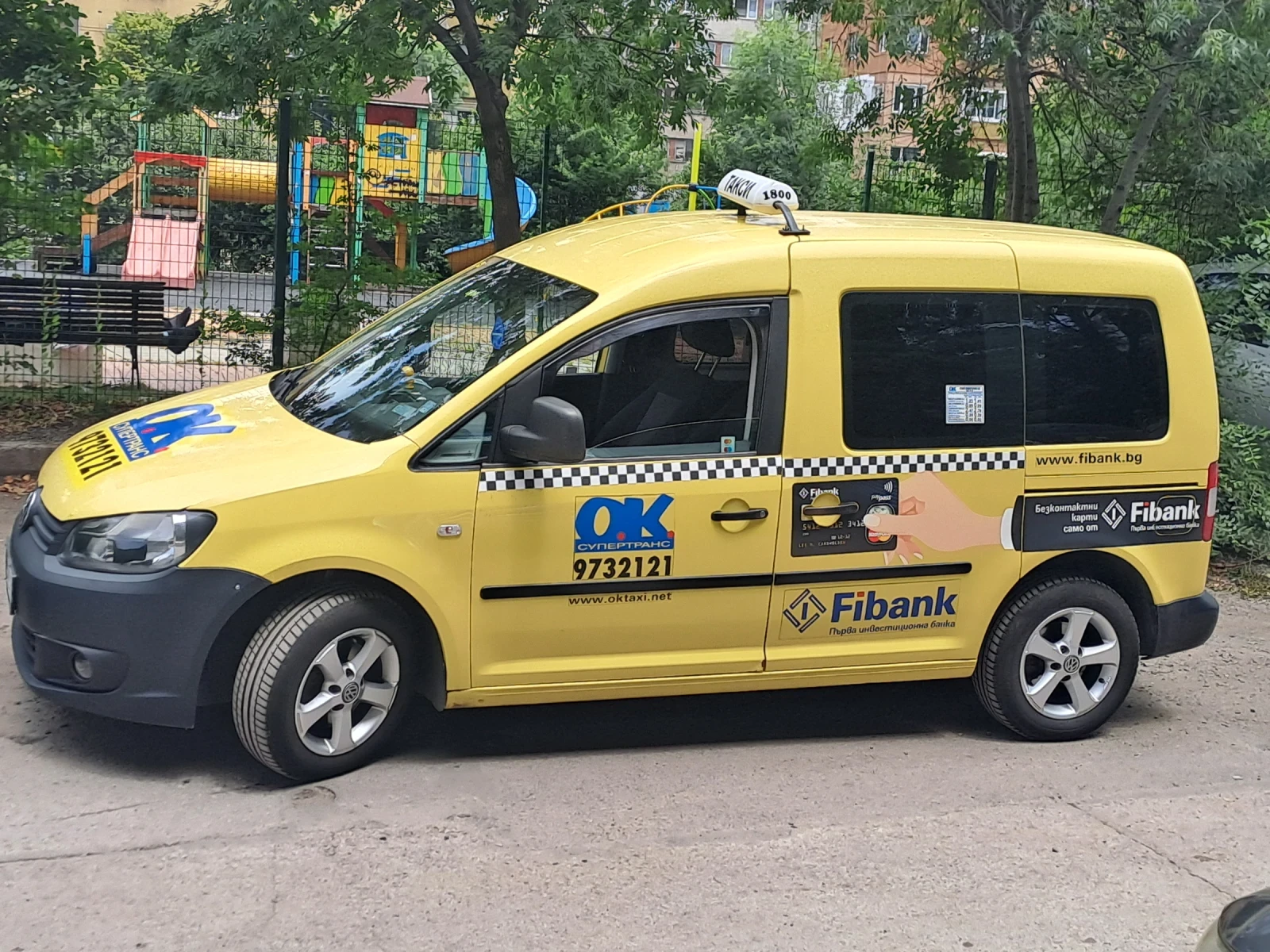 VW Caddy 2.0 - изображение 4