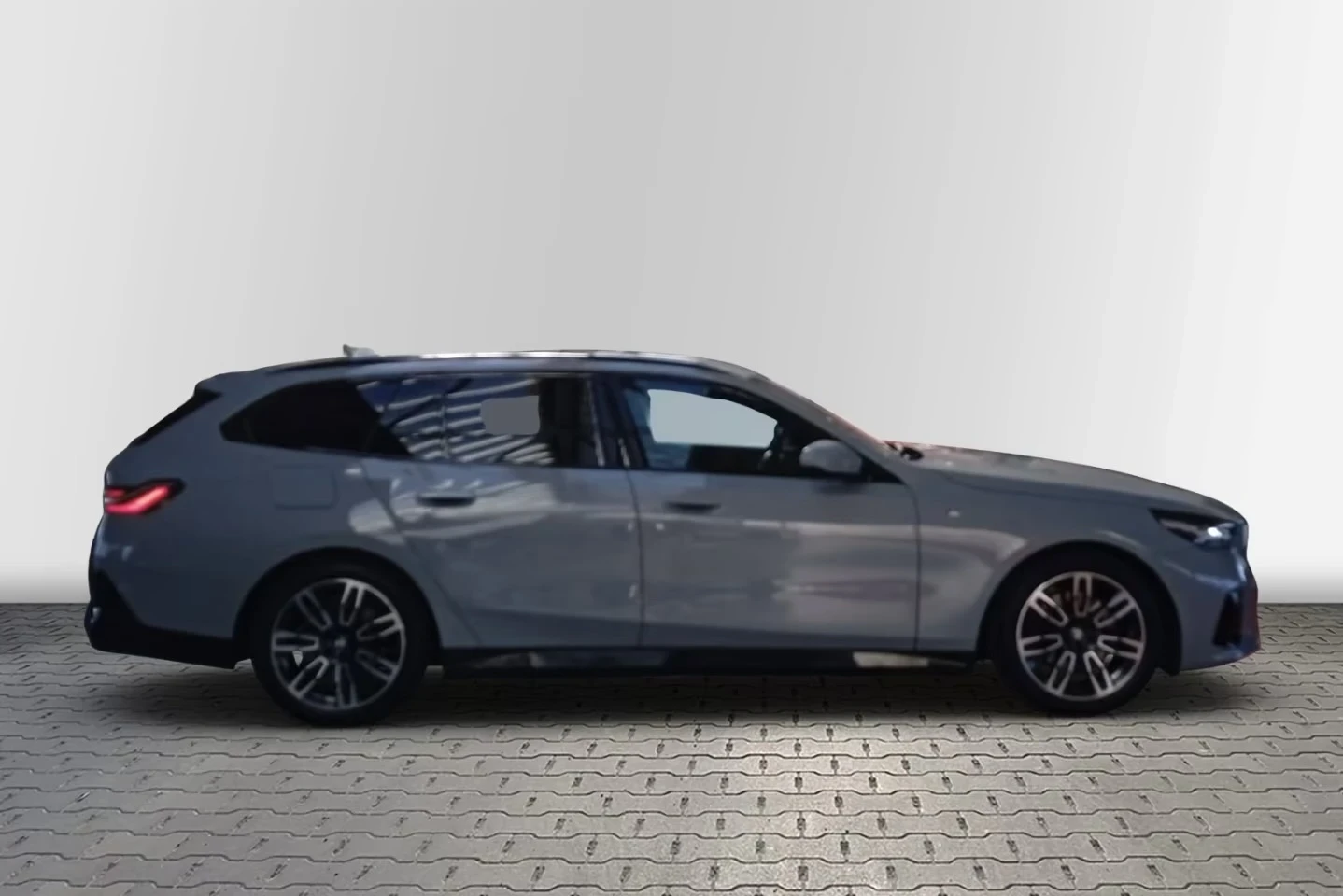 BMW 520 Mild Hybrid xDrive Steptronic - изображение 8