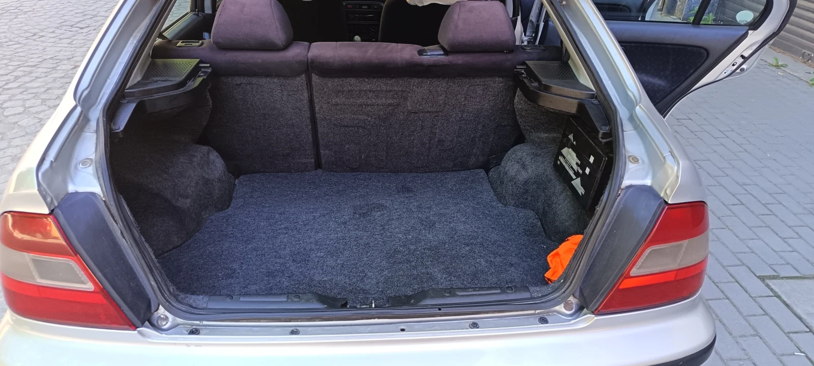 Honda Civic 1.6, снимка 12 - Автомобили и джипове - 54319811