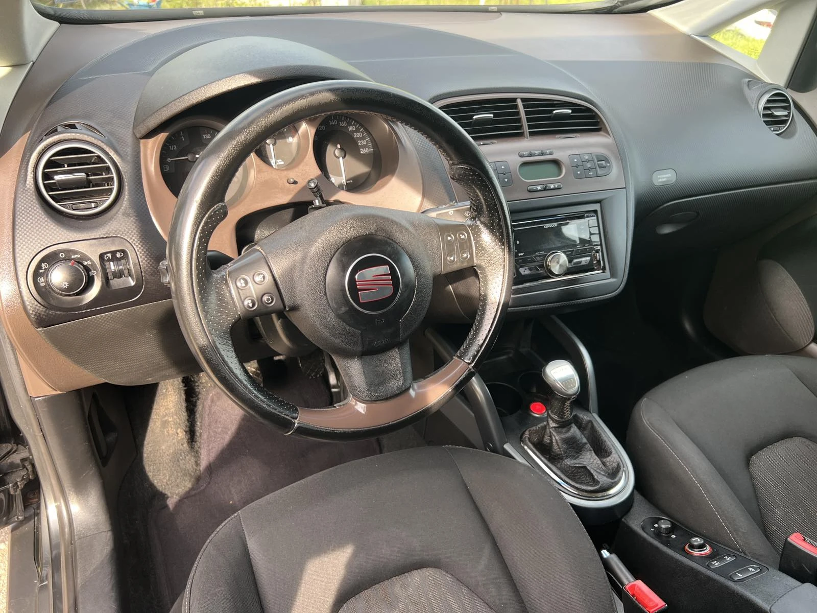 Seat Altea 2.0 TFSI, снимка 15 - Автомобили и джипове - 54457794