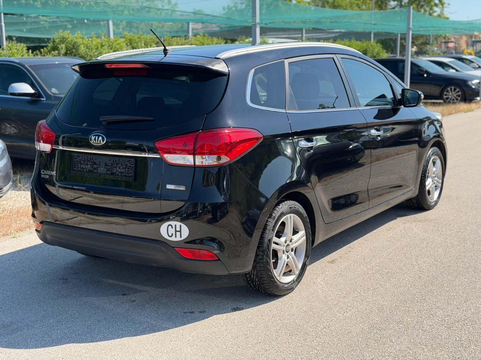 Kia Carens 1.6i ��������� 7 ������ | Mobile.bg � ����������� 6