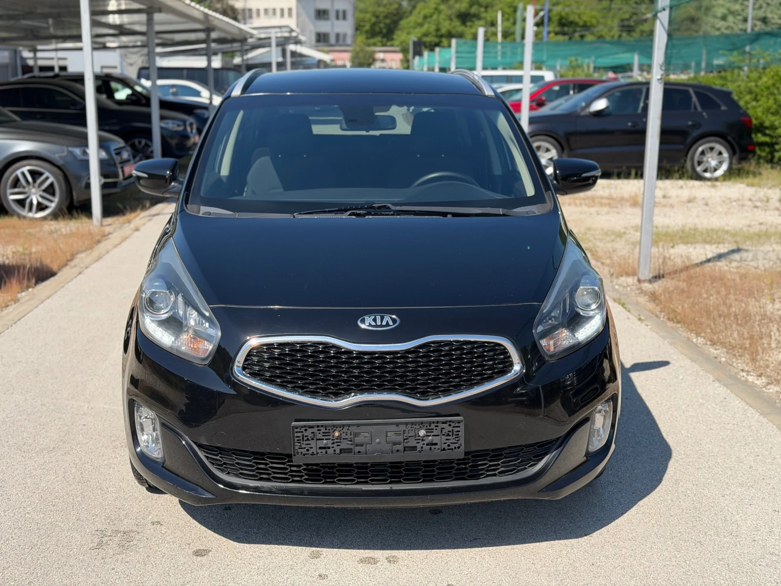 Kia Carens 1.6i ��������� 7 ������ | Mobile.bg � ����������� 3