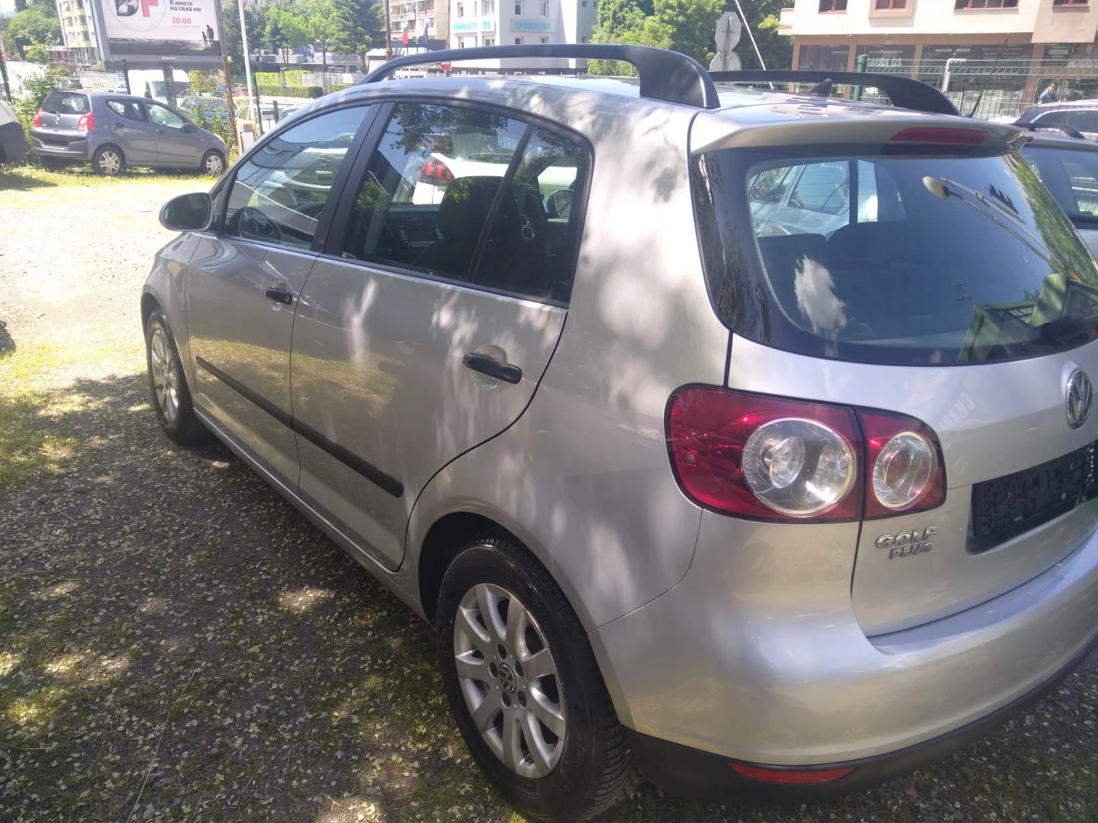VW Golf Plus 1.9TDi, снимка 6 - Автомобили и джипове - 54704806