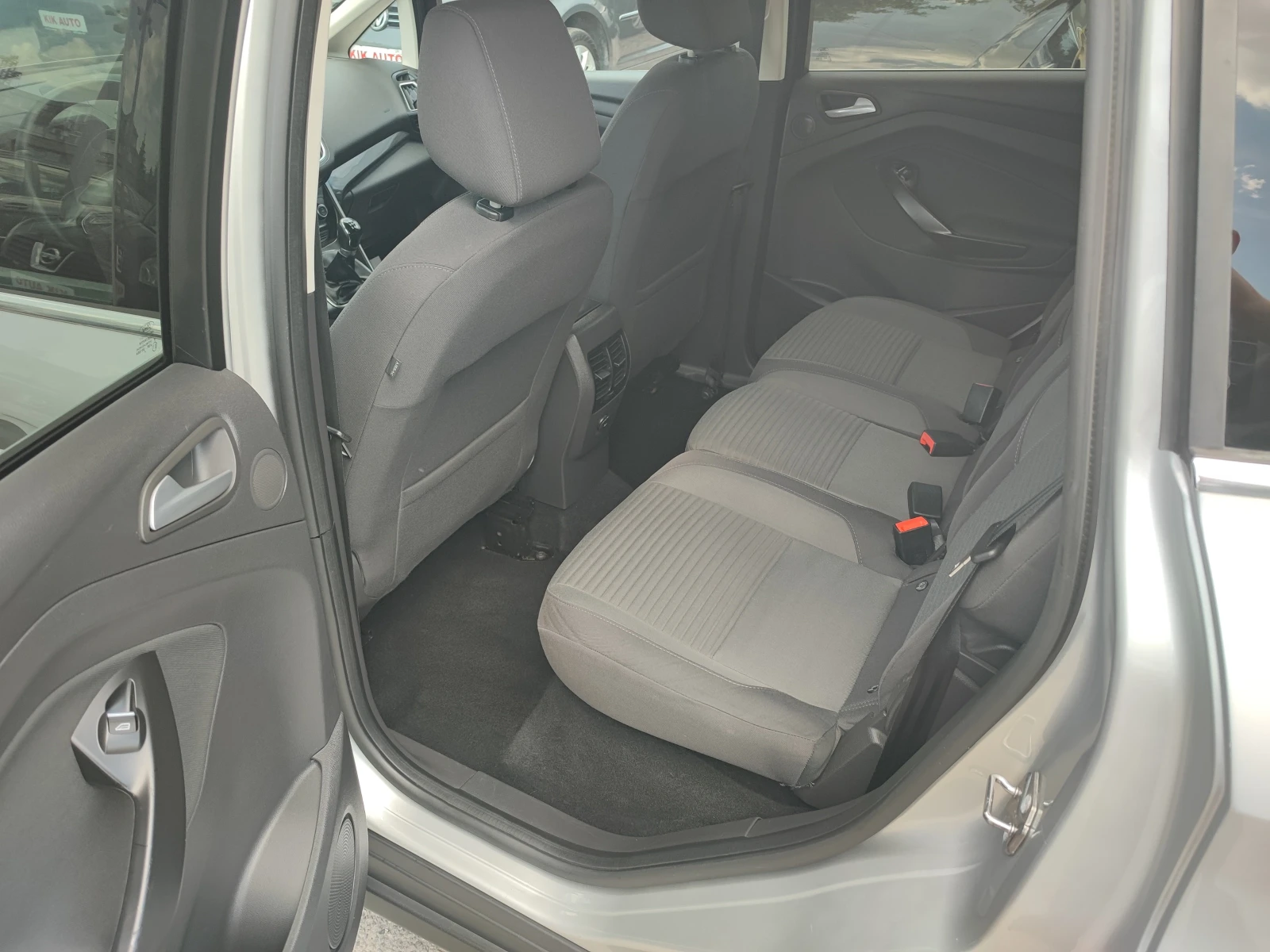 Ford C-max 1.6-120ks-ГАЗ-ПОДГРЕВ ВОЛАН-ПОДГРЕВ СЕДАЛКИ, снимка 15 - Автомобили и джипове - 54761948