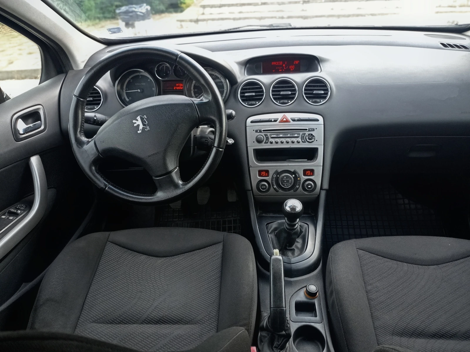 Peugeot 308, снимка 9 - Автомобили и джипове - 54882474