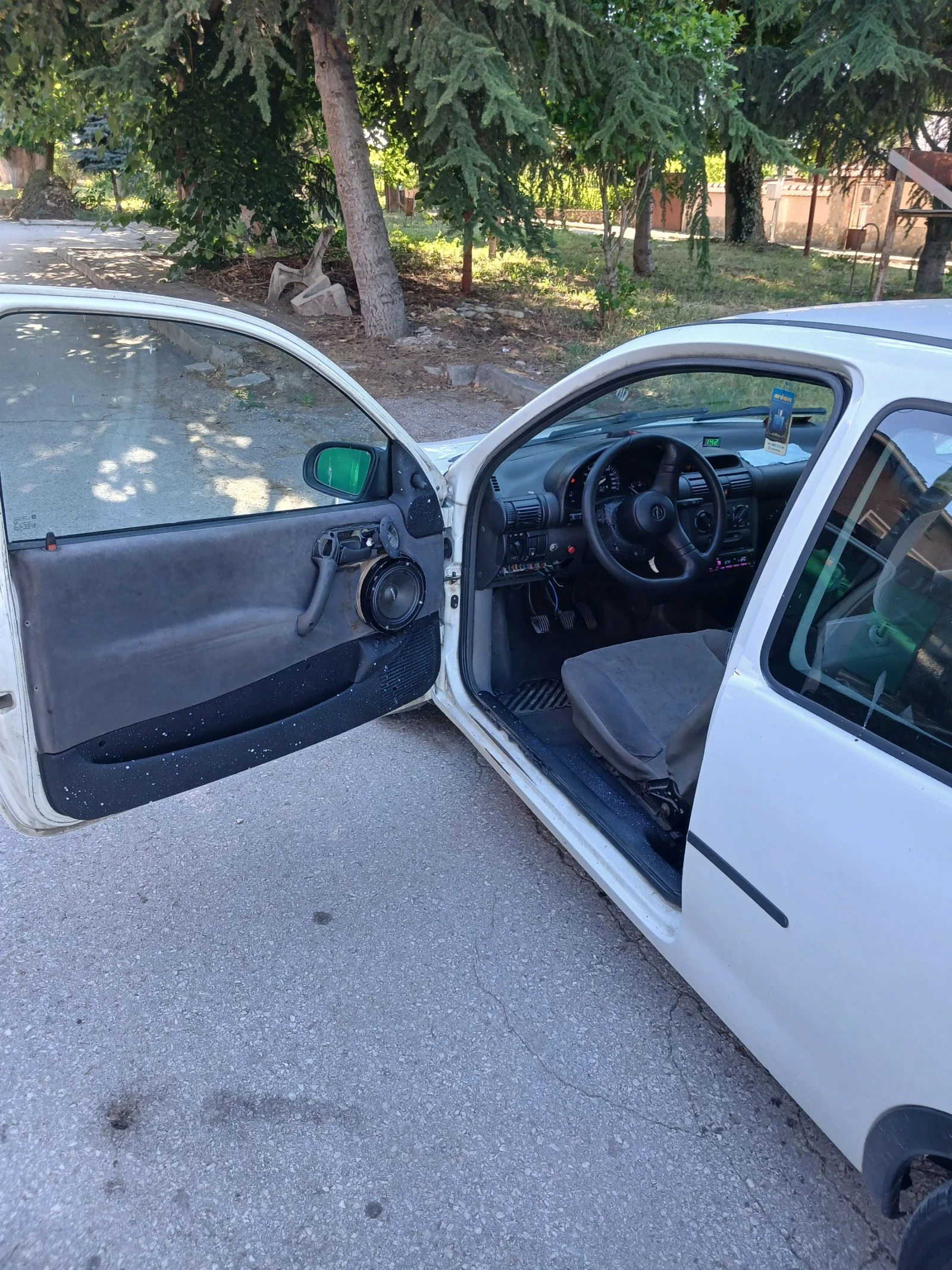 Opel Corsa, снимка 3 - Автомобили и джипове - 55164209