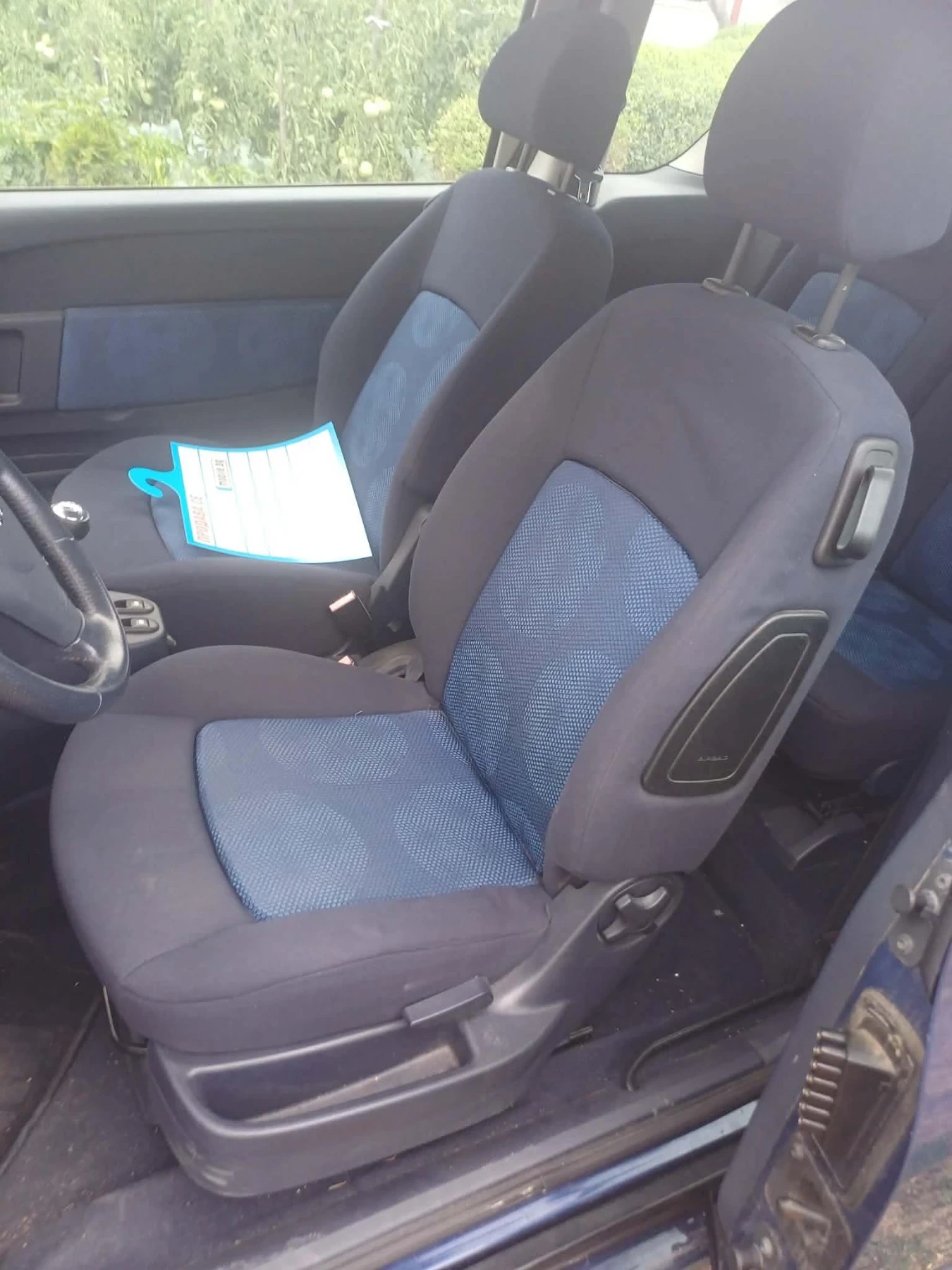 Peugeot 1007 1.4 HDI, снимка 4 - Автомобили и джипове - 55305547